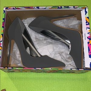Kimiko Close Toe Pump (with original Box)
